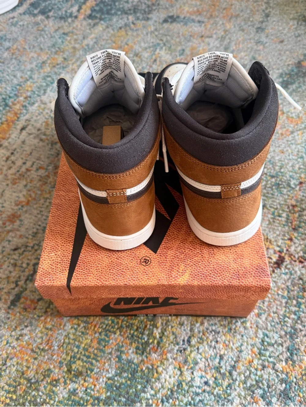 Nike Air Jordan 1 Retro High OG- Love Letter